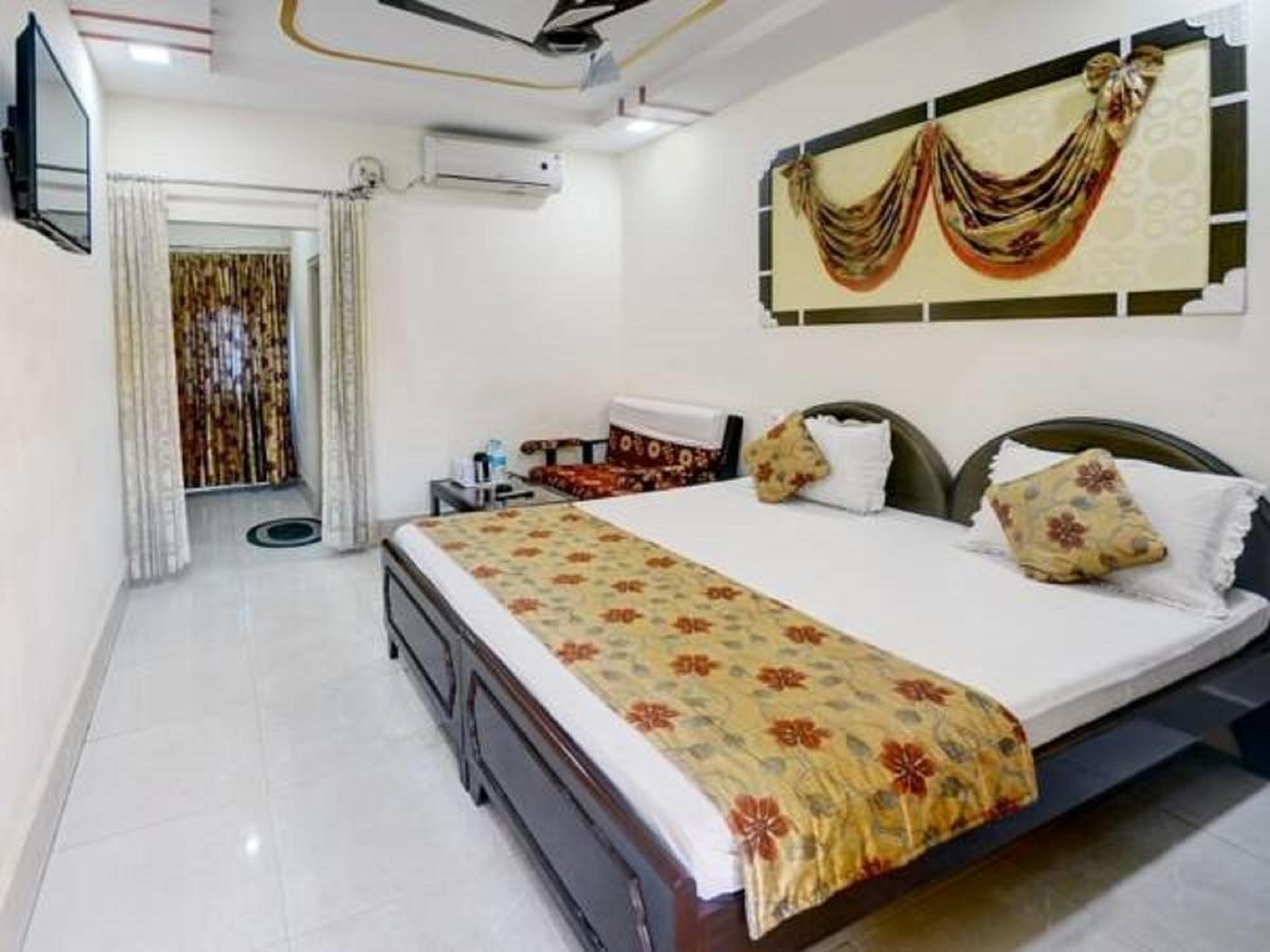 Hotel Neeraj Jaisalmer Buitenkant foto